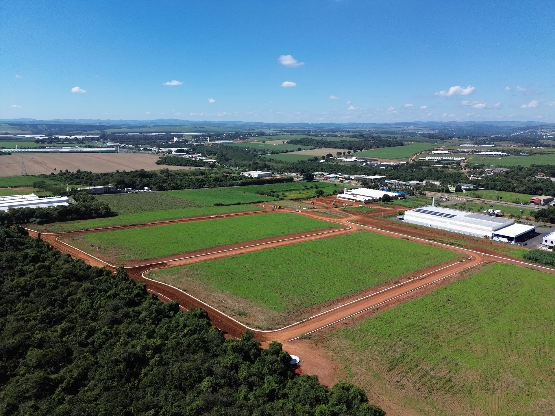 campo-de-gladiolos-loteamento-comercial-industrial-holambra-galeria-obra-maio-2025-05