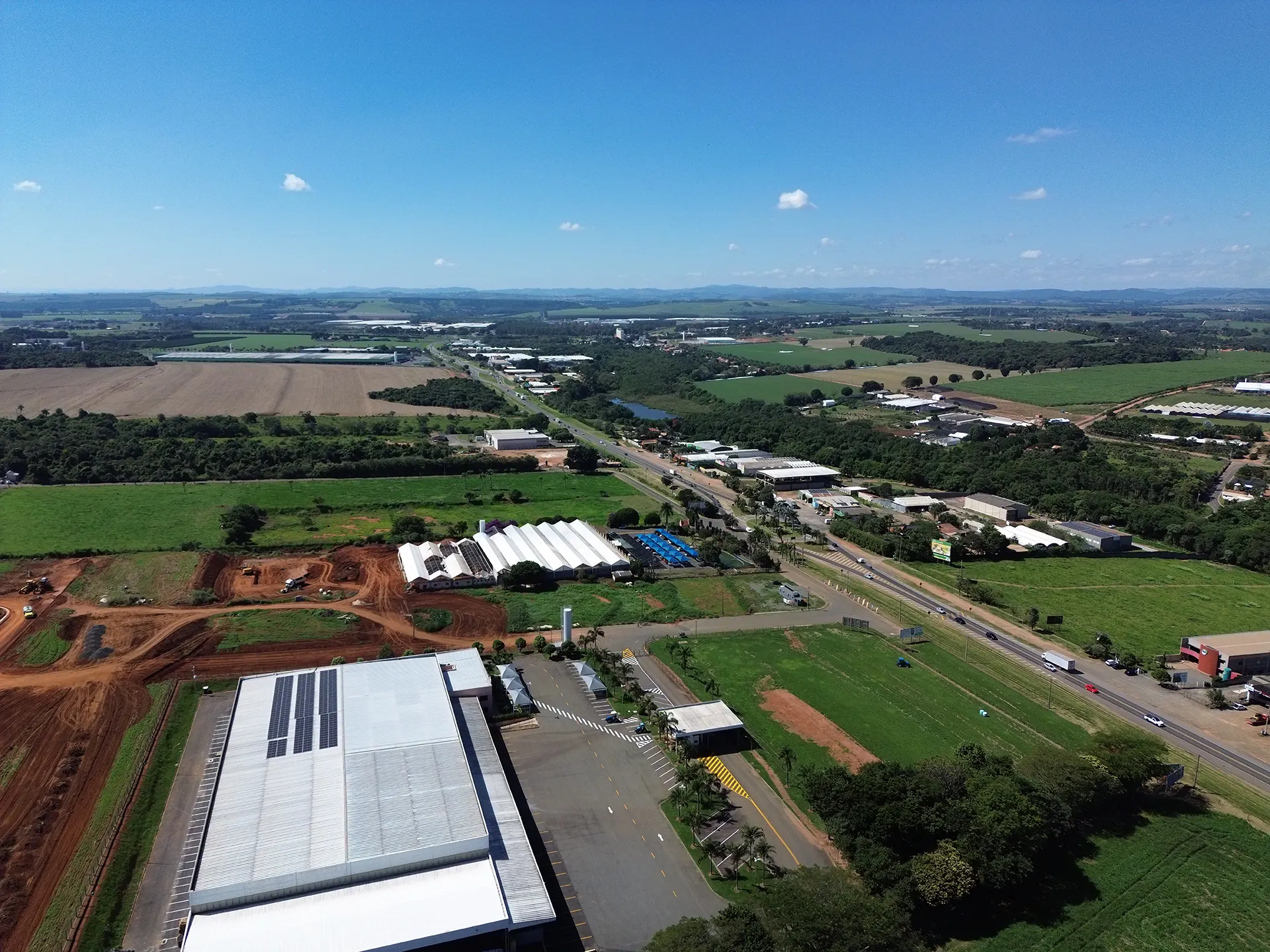 campo-de-gladiolos-loteamento-comercial-industrial-holambra-galeria-obra-maio-2025-06