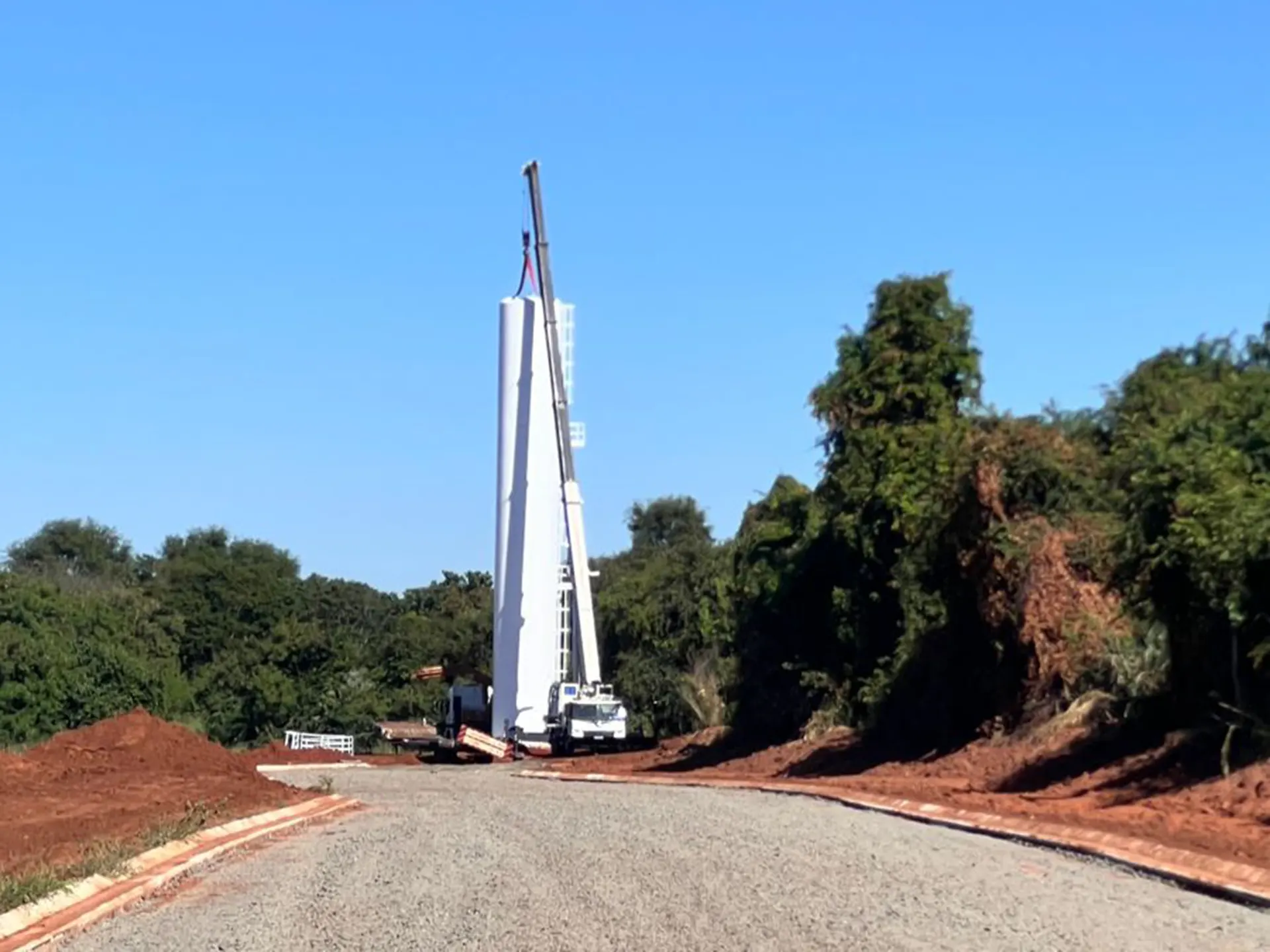 campo-de-gladiolos-loteamento-comercial-industrial-holambra-galeria-obra-maio-2025-11
